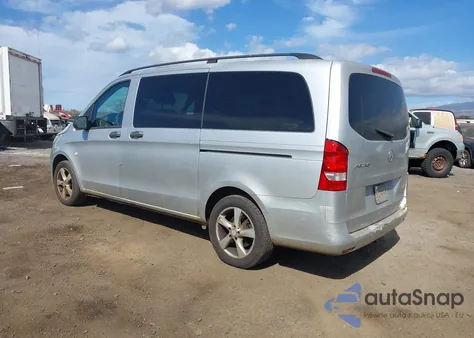 2016 Mercedes-Benz Metris из США, поврежденный, VIN WD4PG2EE8G3129175